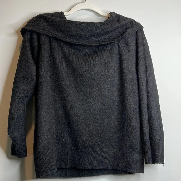 Divided Black Sweater   - Picture 6 of 6